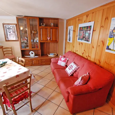 Locazione Turistica Epinel Apartment
